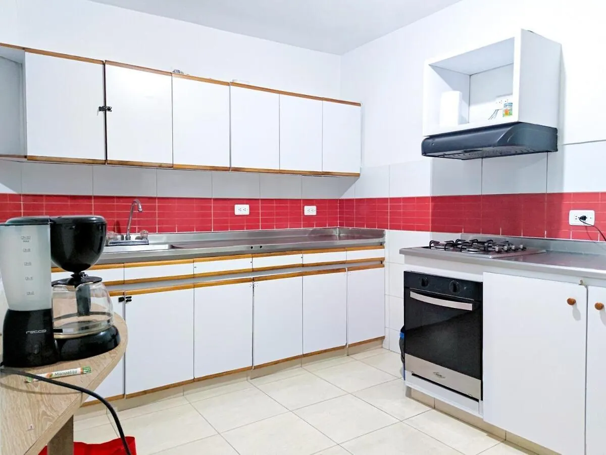 Villa Casa Amplia En Medellín 0*,  Colombia